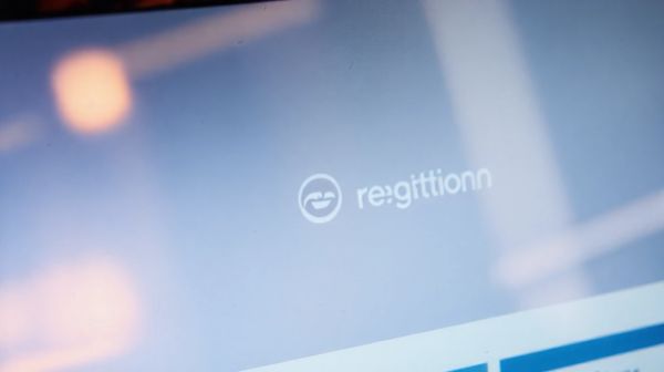 Les meilleures astuces pour acheter sa plaque d'immatriculation en ligne